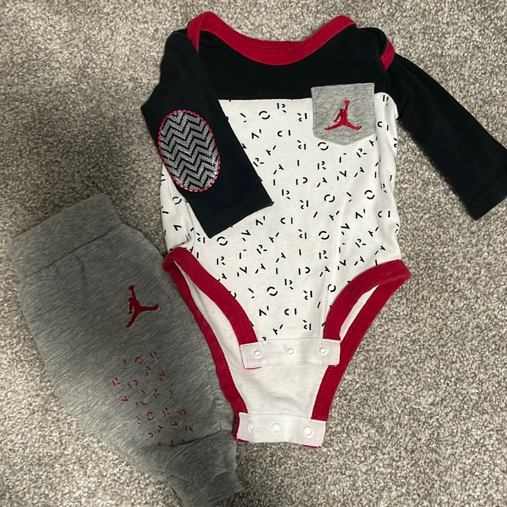 0-3m Jorden outfit